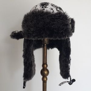 Urban Pipeline • Black & White Skull Trapper Hat